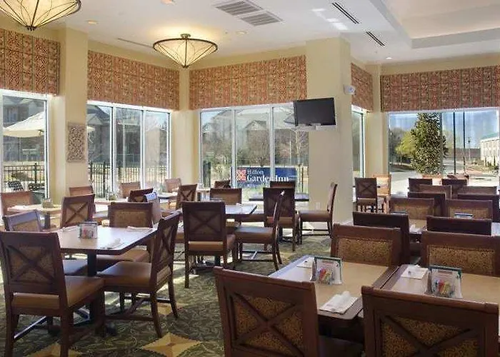 Hilton Garden 3*